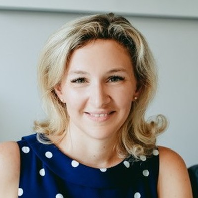 Mag.ª Stefanie Blaha